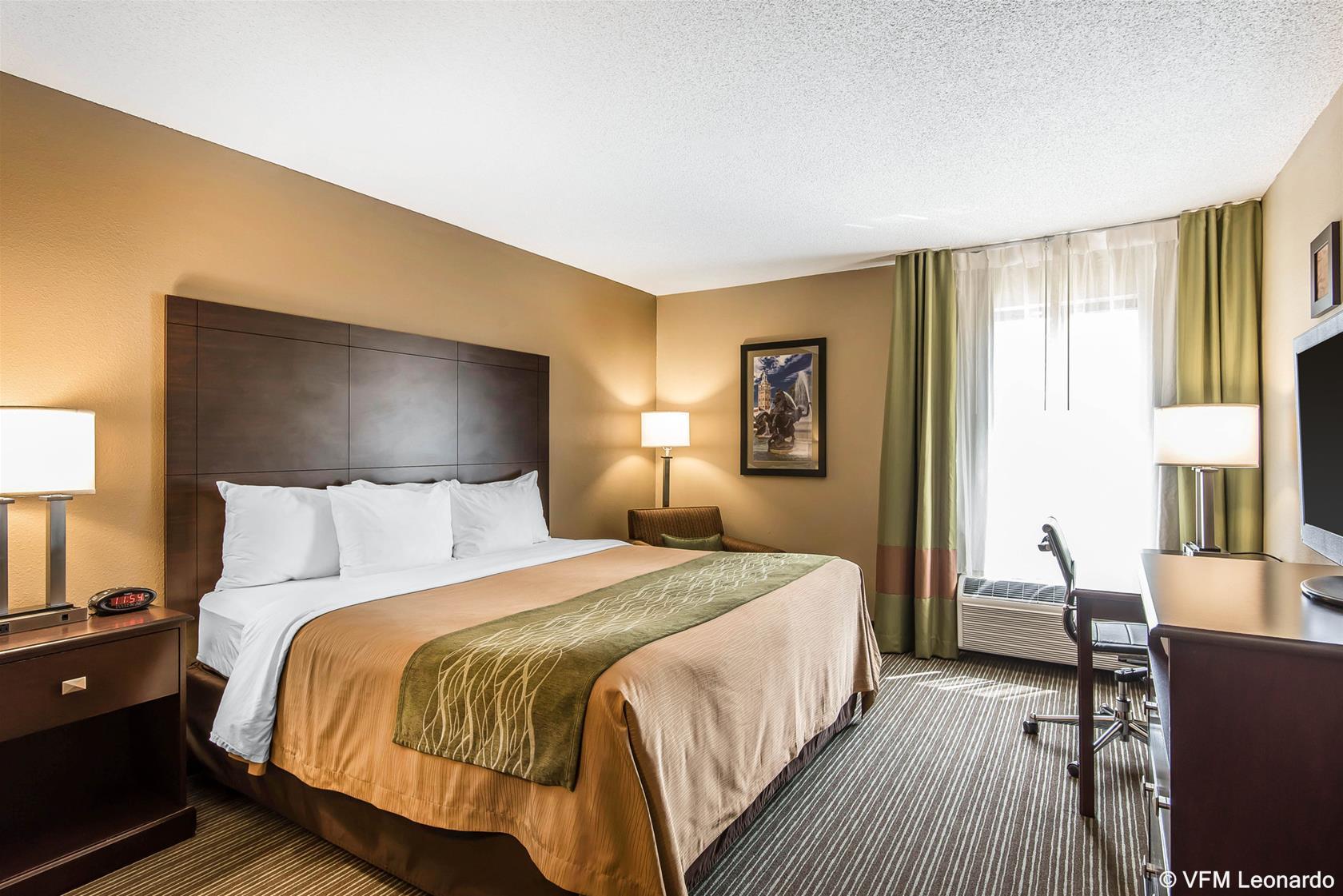 Comfort Inn & Suites Kansas City - Northeast Kültér fotó