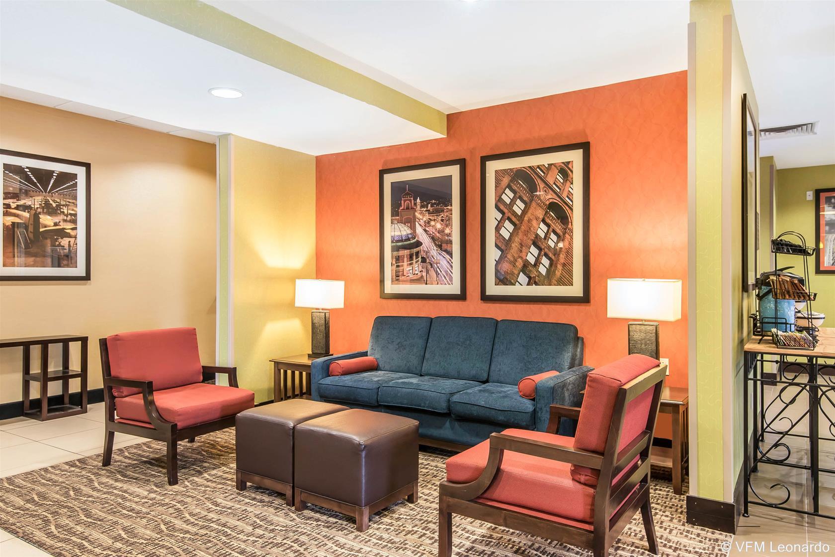 Comfort Inn & Suites Kansas City - Northeast Kültér fotó