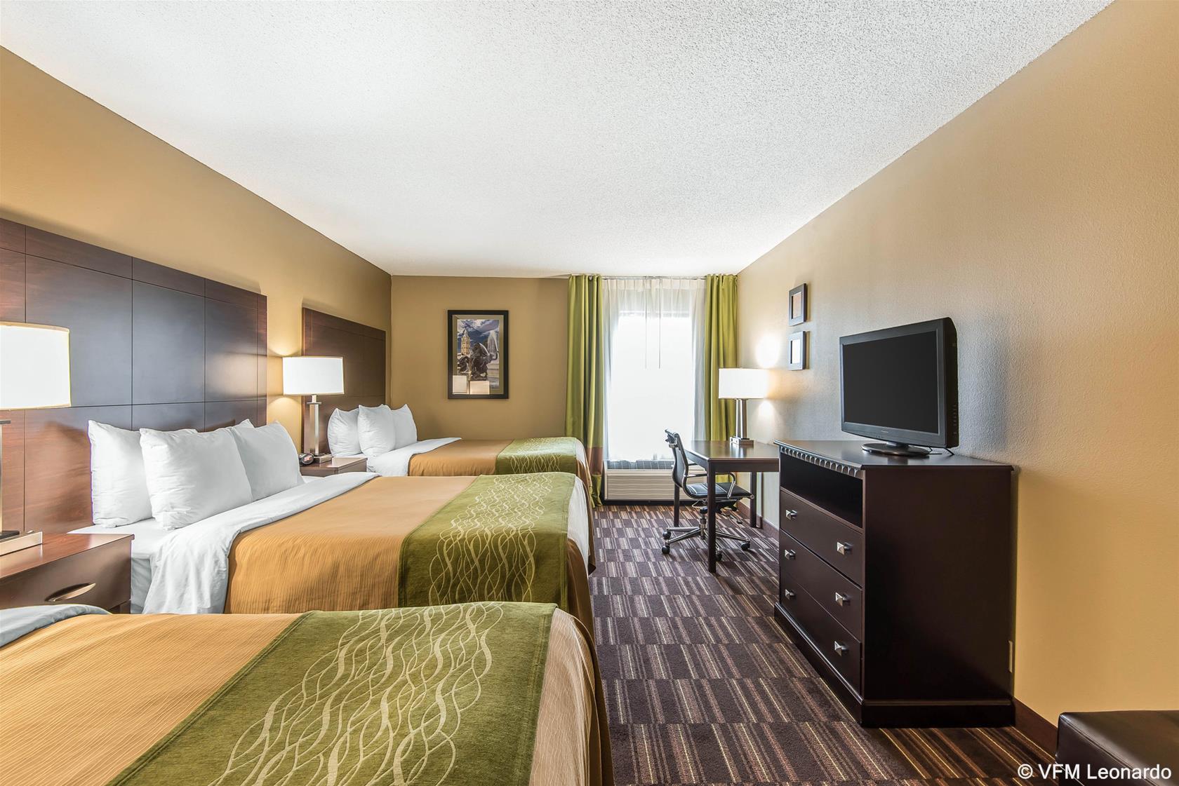 Comfort Inn & Suites Kansas City - Northeast Kültér fotó